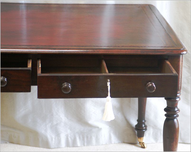 3042 Antique William IV Mahogany Library Table (10)